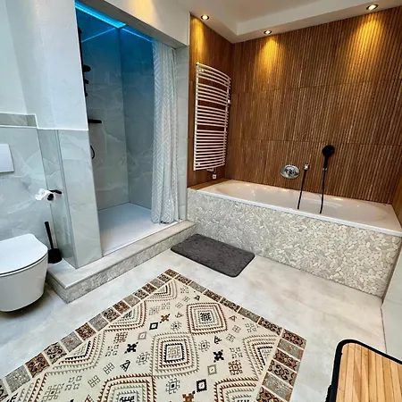 Smart In - Boardinghouse Apartmán *