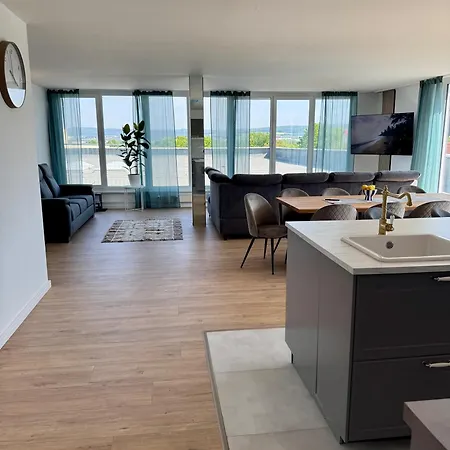 Smart In - Boardinghouse Apartmán *