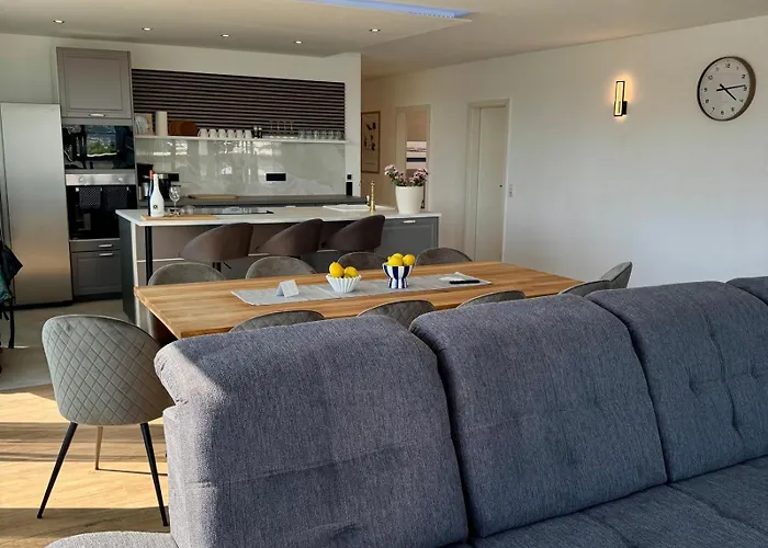 Smart In - Boardinghouse Apartman